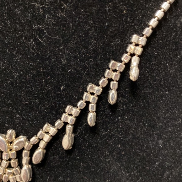 COPY - Vintage Raindrop Clear Rhinestone Necklace 17” - Picture 5 of 5